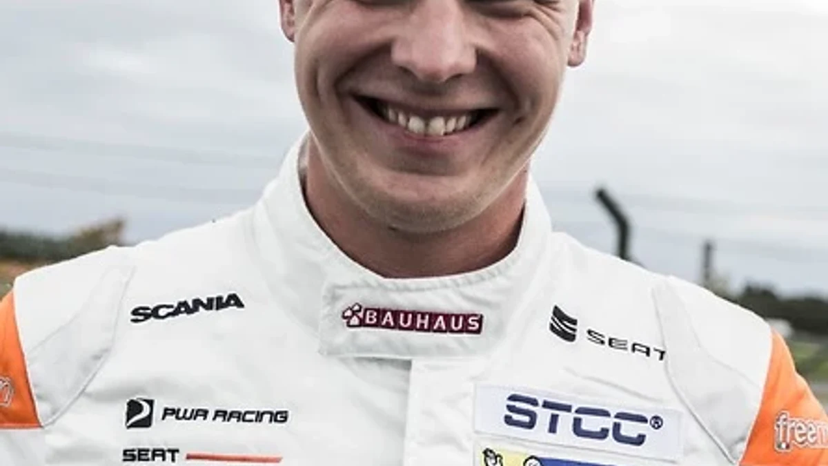 Johan Kristoffersson, rallycrossvärldsmästare, på Örebro Race Day